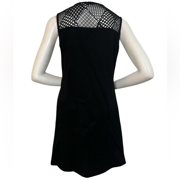 Dress - Picture 2 of 6